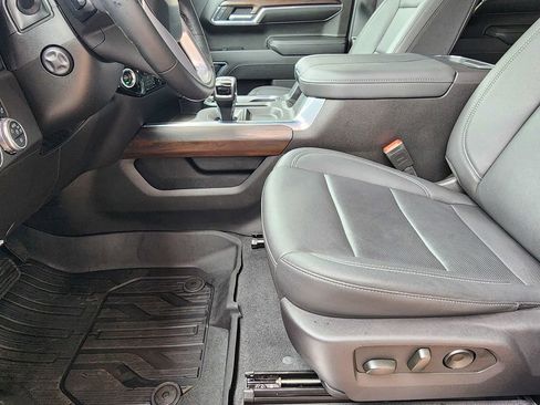 Used 2024 GMC Sierra 1500 SLT w/ SLT Premium Plus Package image 26