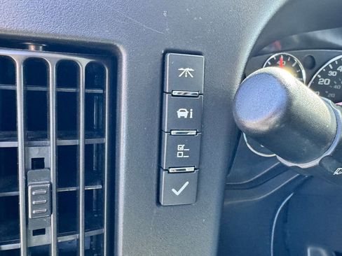 Used 2020 GMC Savana 3500 w/ Driver Convenience Package image 31