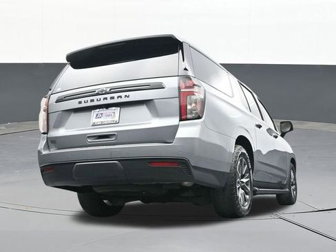 Used 2024 Chevrolet Suburban Z71 w/ Z71 Off-Road Package image 41