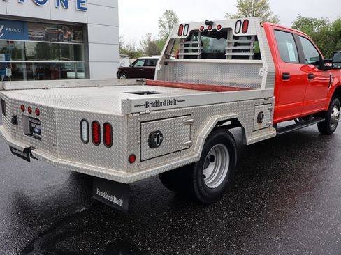 Used 2020 Ford F350 XL w/ Power Equipment Group AWD/4WD image 3
