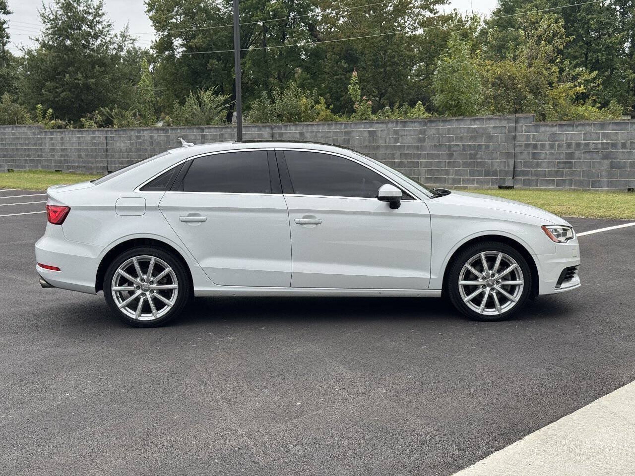 Used 2015 Audi A3 2.0T Premium Plus AWD/4WD image 8