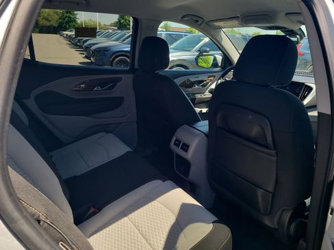 Used 2020 GMC Terrain SLE w/ Driver Convenience Package FWD image 28