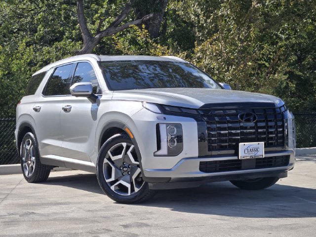 Used 2024 Hyundai Palisade Limited FWD image 1