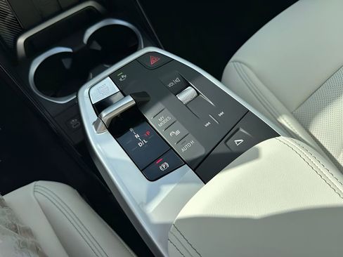 New 2026 BMW X1 xDrive28i w/ Technology Package AWD/4WD image 19