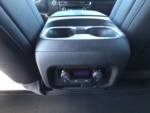 New 2026 Chevrolet Traverse RS image 31