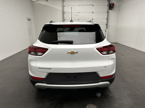 Used 2023 Chevrolet TrailBlazer LT FWD image 7