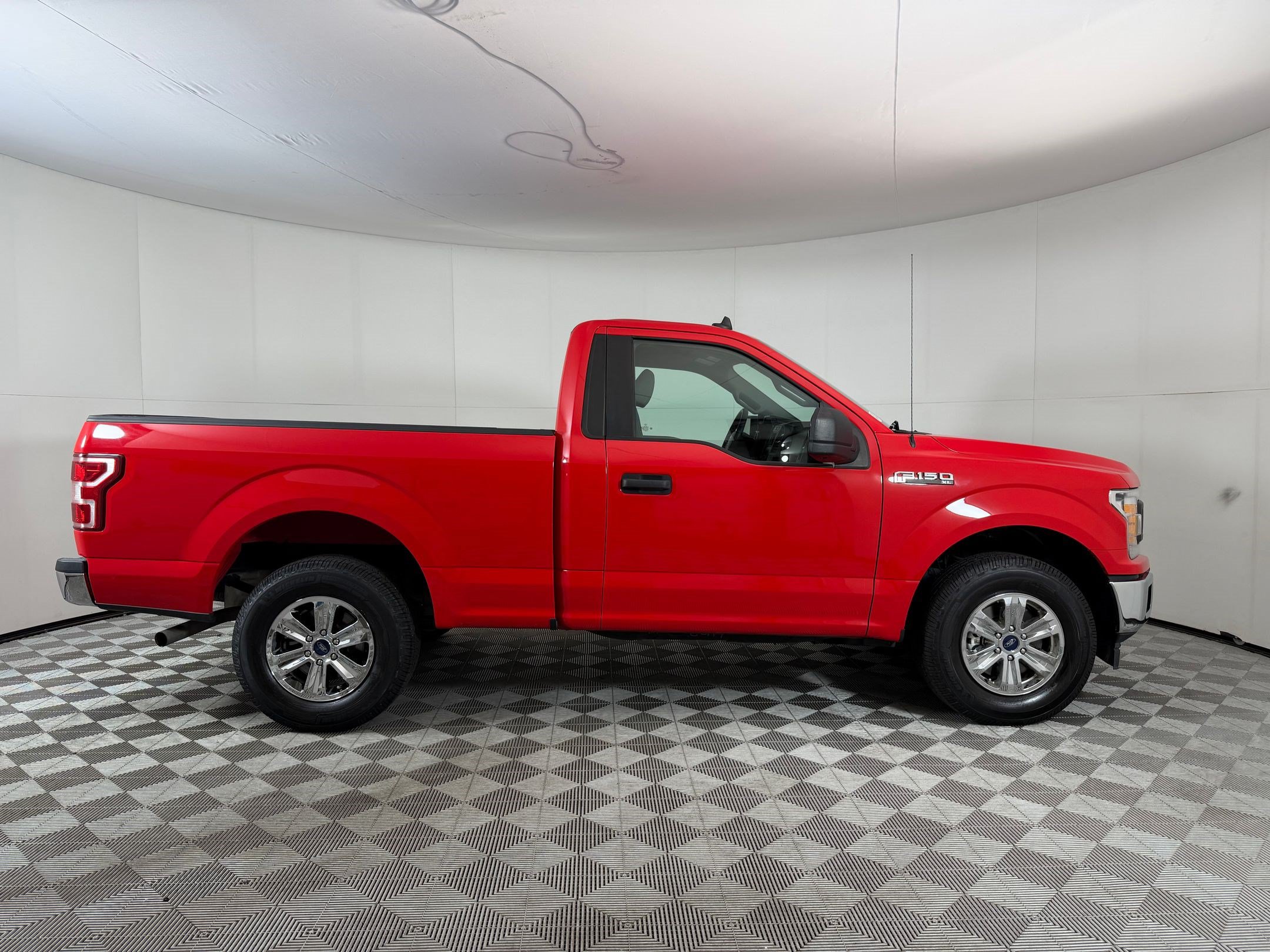 Used 2020 Ford F150 XL w/ Equipment Group 101A Mid RWD image 8