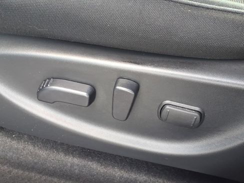 Used 2025 Nissan Leaf SV Plus FWD image 15