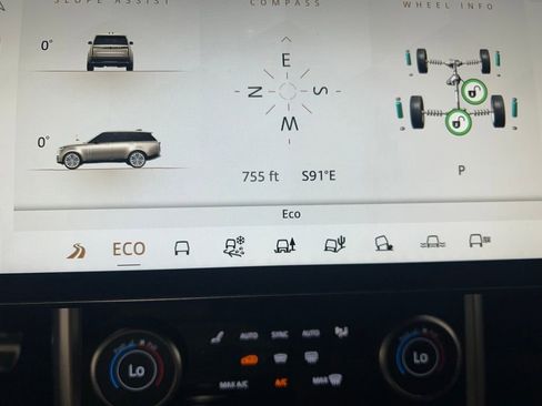 Used 2023 Land Rover Range Rover Autobiography AWD/4WD image 19