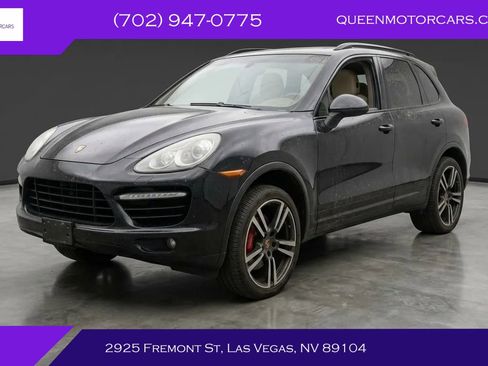 Used 2014 Porsche Cayenne Turbo S AWD/4WD image 1