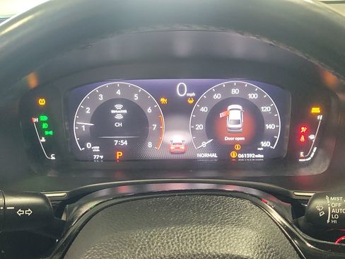 Used 2022 Honda Civic Touring image 29