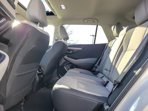 Certified 2025 Subaru Outback Premium w/ Popular Package #1A image 10