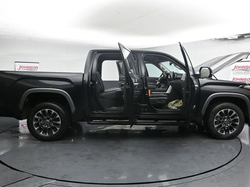 Used 2023 Toyota Tundra Limited image 27