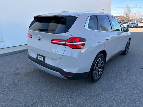 Used 2025 BMW X3 xDrive30i w/ Premium Package image 6