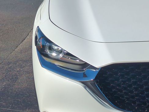 Used 2025 MAZDA CX-30 AWD 2.5 S w/ Premium Package image 10