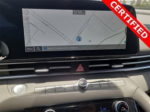 Used 2024 Hyundai Elantra SEL w/ Convenience Package image 8