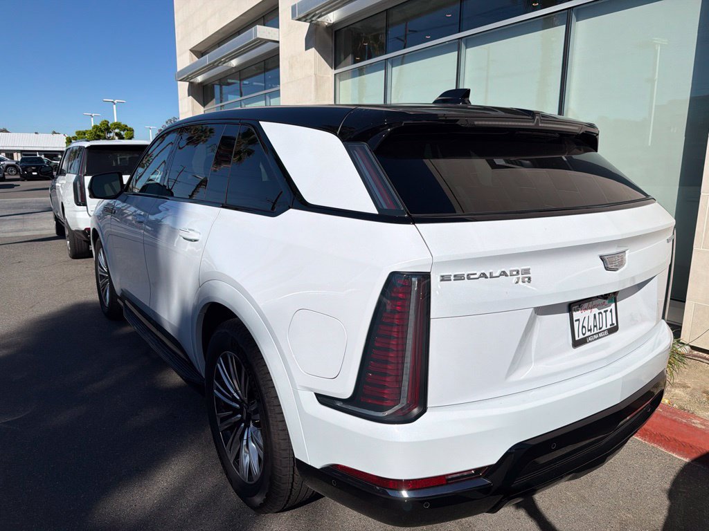 Used 2026 Cadillac Escalade IQ Sport 1 AWD/4WD image 7
