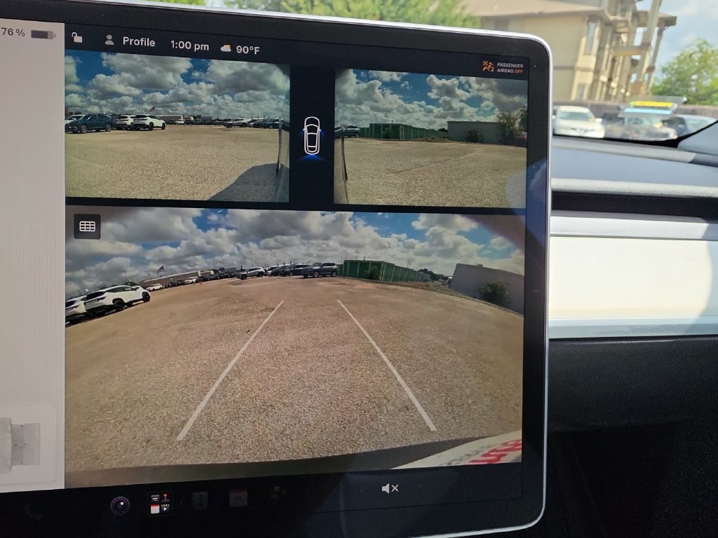 Used 2024 Tesla Model Y Long Range AWD/4WD image 18