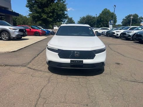 Used 2025 Honda Accord Sport image 24