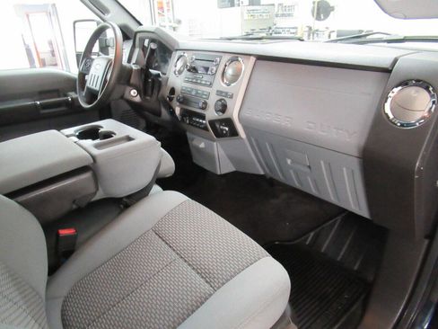 Used 2016 Ford F350 XLT w/ Advanced Security Group image 17