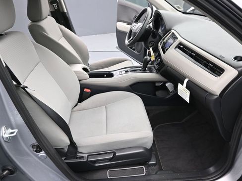 Certified 2022 Honda HR-V LX image 25