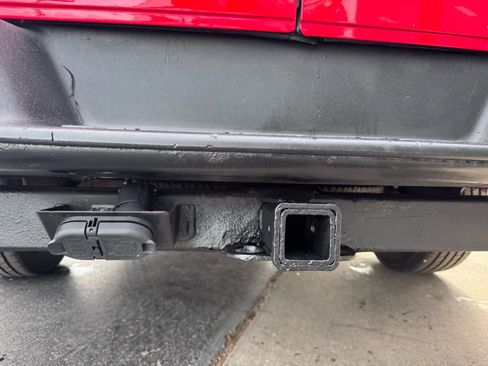 Used 2017 GMC Savana 3500 image 28