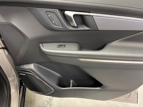 New 2026 Buick Enclave Sport Touring w/ Power Package image 9