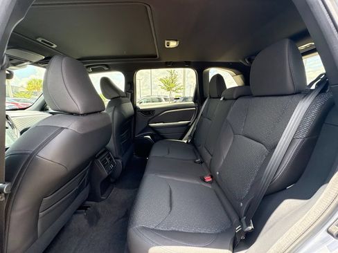 New 2026 Subaru Forester Premium AWD/4WD image 17