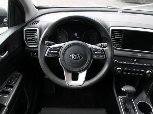 Used 2020 Kia Sportage LX w/ LX Popular Package image 16