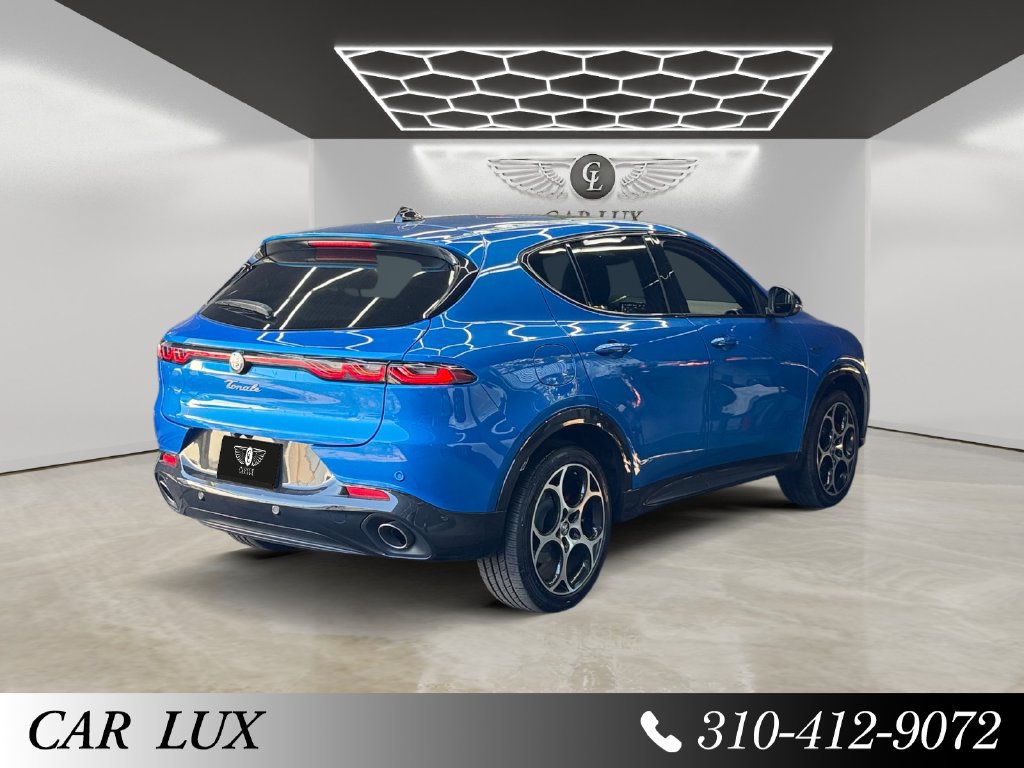 Used 2024 Alfa Romeo Tonale Veloce AWD/4WD image 5