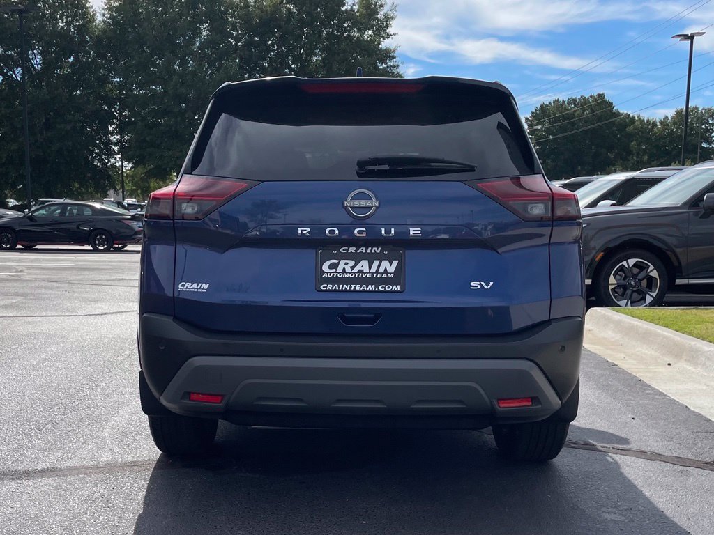 Used 2023 Nissan Rogue SV FWD image 7