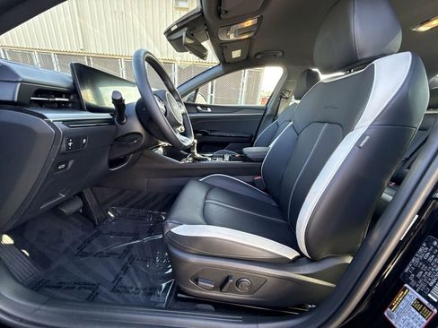 Used 2025 Kia K5 GT-Line AWD/4WD image 13