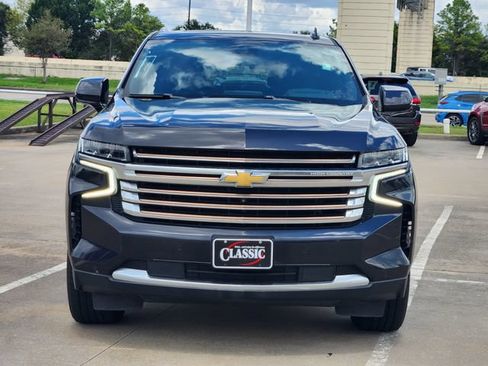 Used 2023 Chevrolet Tahoe High Country RWD image 2