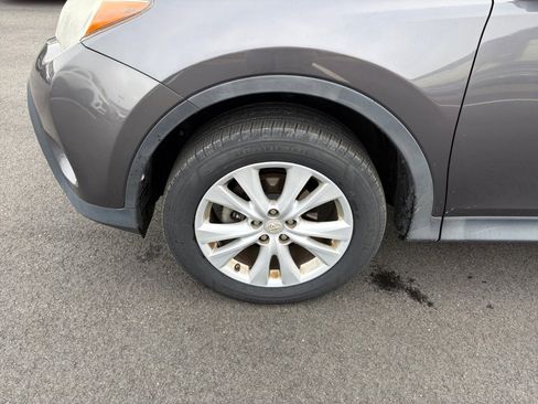 Used 2013 Toyota RAV4 Limited image 31