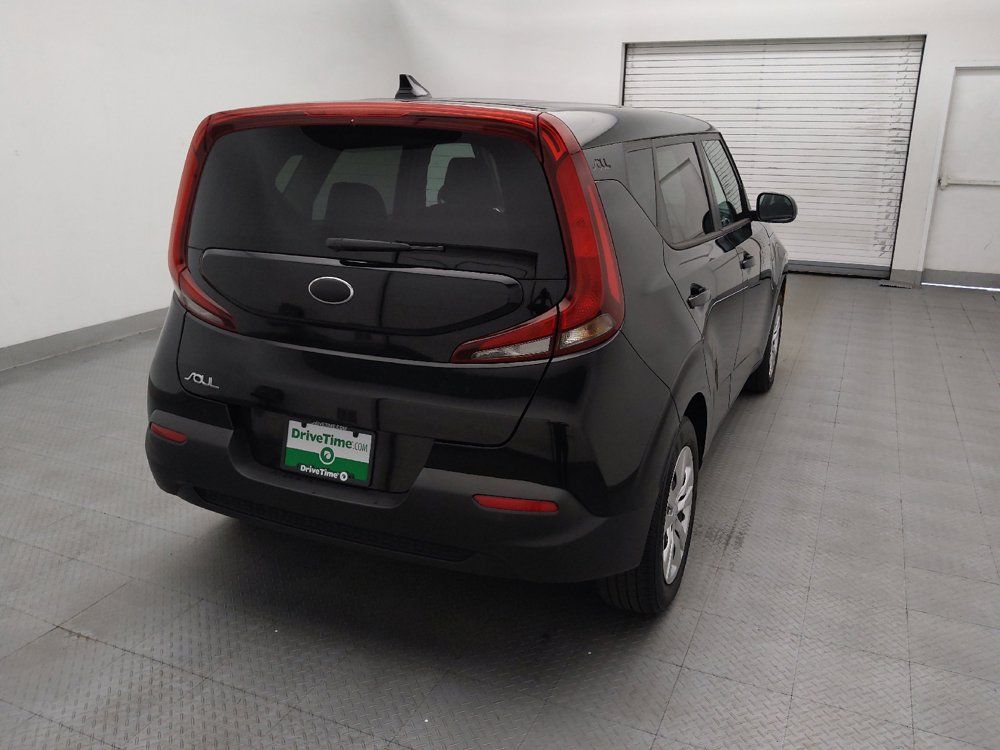 Used 2020 Kia Soul LX FWD image 7