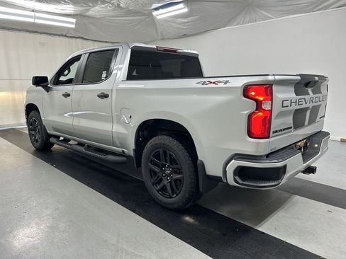 Used 2021 Chevrolet Silverado 1500 Custom w/ Rally Edition AWD/4WD image 7