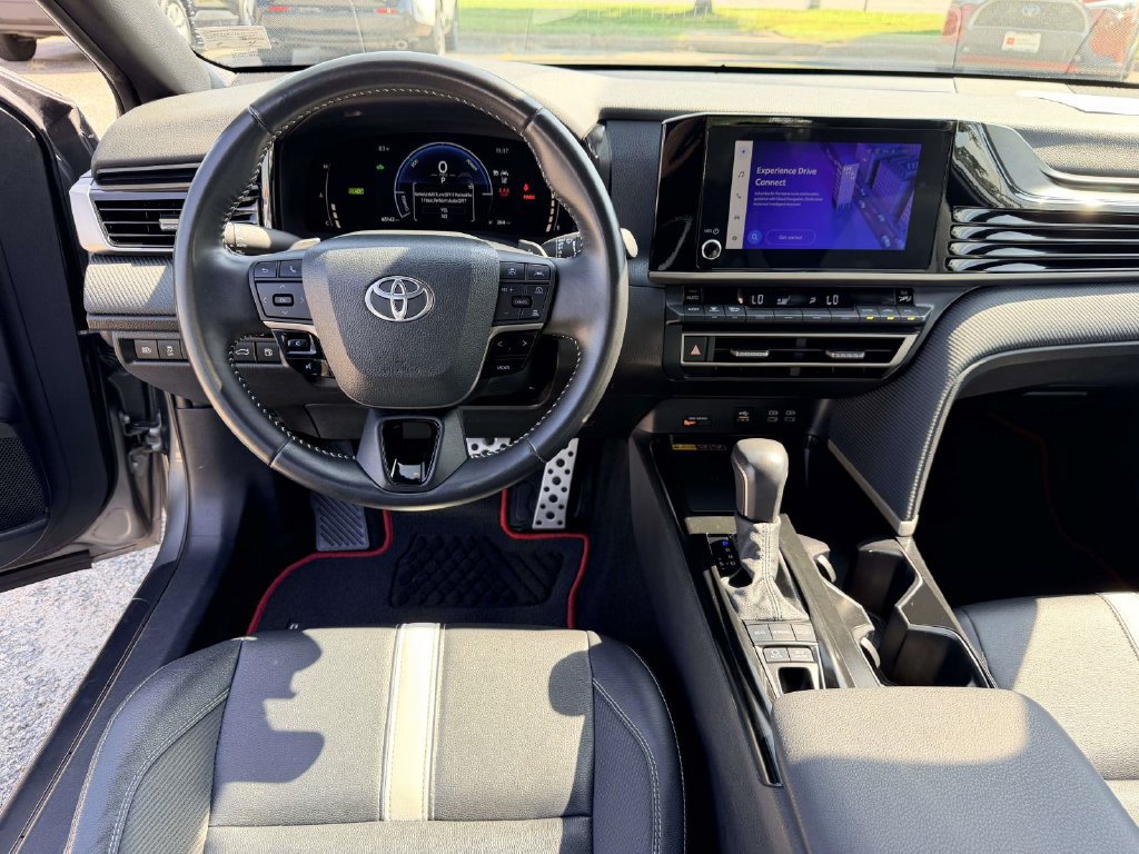 Certified 2025 Toyota Camry SE FWD image 2