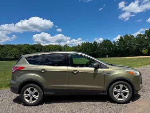 Used 2014 Ford Escape SE FWD image 5