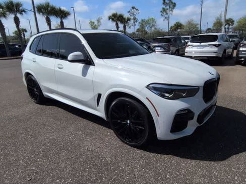 Used 2021 BMW X5 sDrive40i w/ M Sport Package image 2