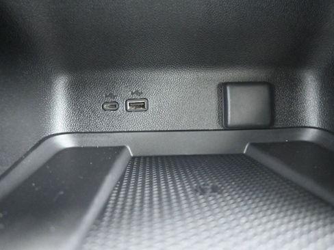 New 2026 Chevrolet Traverse LT FWD image 20
