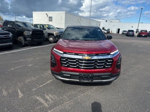 New 2026 Chevrolet Equinox LT w/ Convenience Package II image 3