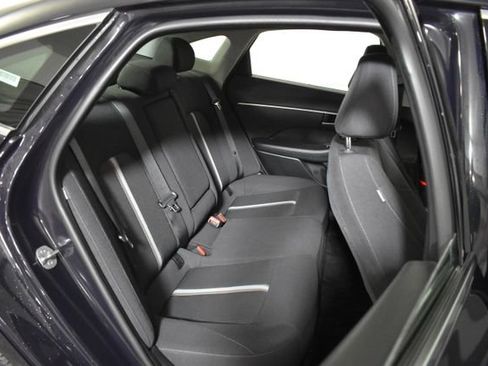 Used 2025 Hyundai Sonata SEL FWD image 30