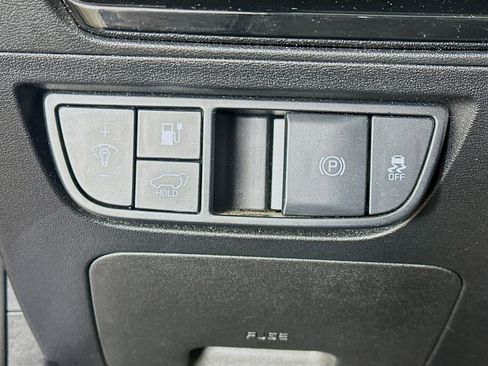 Used 2023 Kia EV6 Wind RWD image 17
