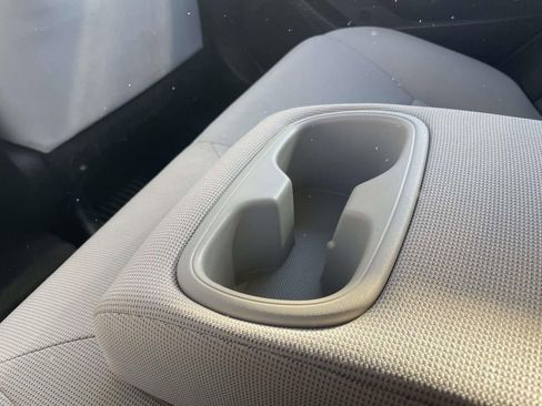 Used 2020 Toyota Corolla LE image 12