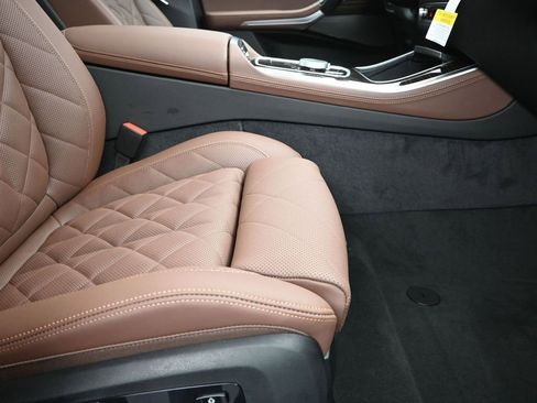 New 2026 BMW X5 sDrive40i w/ Climate Comfort Package RWD image 25