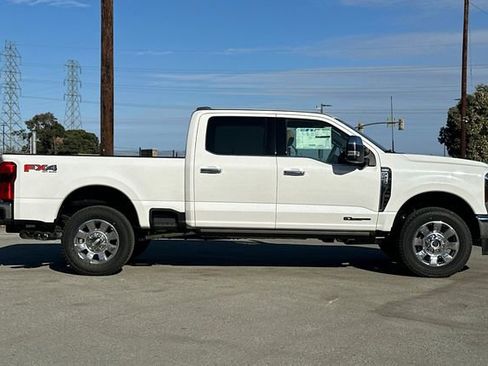New 2024 Ford F250 Lariat w/ Lariat Ultimate Package AWD/4WD image 4