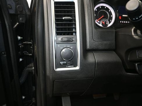 Certified 2024 RAM 1500 Warlock AWD/4WD image 12