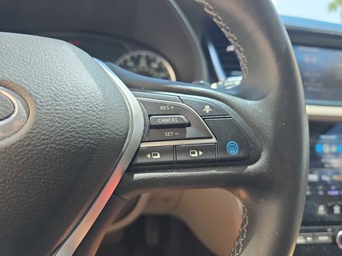 Used 2023 INFINITI QX50 Luxe FWD image 18