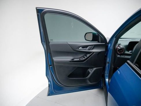 Used 2026 Chevrolet Equinox RS w/ Convenience Package III FWD image 14