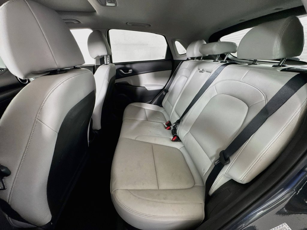 Used 2022 Hyundai Kona Limited AWD/4WD image 26